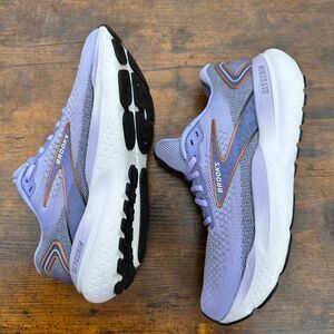 Brooks Women's Lavender and White Running Shoes